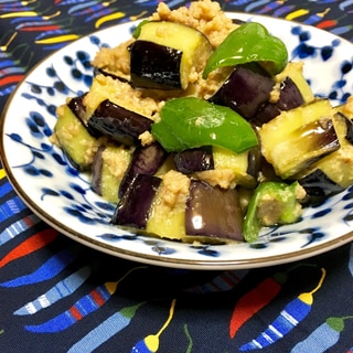 定食屋さんの味！茄子とピーマンの挽肉味噌炒め